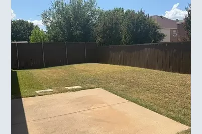 10613 Lansdowne Lane, Rowlett, TX 75089 - Photo 13