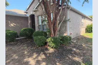 10613 Lansdowne Lane, Rowlett, TX 75089 - Photo 3
