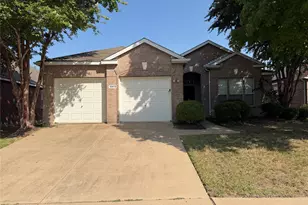 10613 Lansdowne Ln, Rowlett, TX 75089 - Photo 1