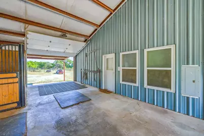 11217 Foutch Road, Pilot Point, TX 76258 - Photo 9