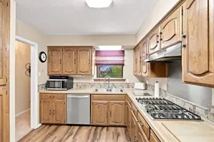 2310 Louise Ln, Ennis, TX 75119 - Photo 13