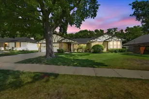 2310 Louise Ln, Ennis, TX 75119 - Photo 1