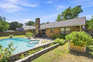 2310 Louise Ln, Ennis, TX 75119 - Photo 27