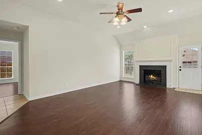 6017 Hilltop Drive, Watauga, TX 76148 - Photo 7