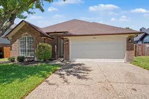 6017 Hilltop Dr, Watauga, TX 76148 - Photo 1
