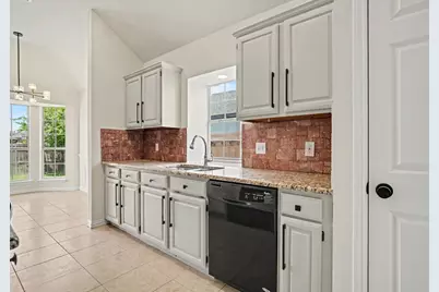 6017 Hilltop Drive, Watauga, TX 76148 - Photo 15