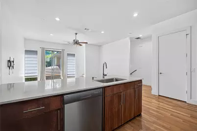 3930 Bowser Avenue #10, Dallas, TX 75219 - Photo 13