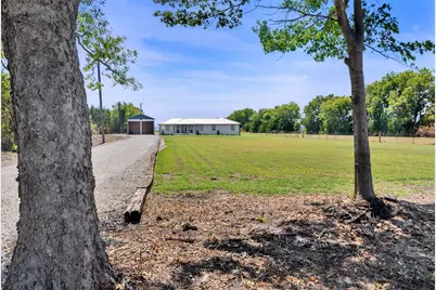 1344 Crews Road, Bells, TX 75414 - Photo 37