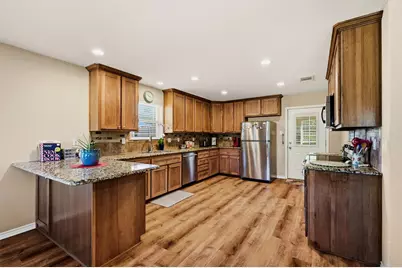 305 E Bonham, Tom Bean, TX 75489 - Photo 7
