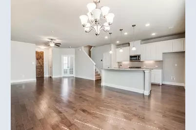 409 Carnaby Court, McKinney, TX 75072 - Photo 3