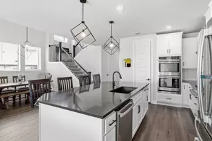 603 Crystal Vw Dr, Mansfield, TX 76063 - Photo 9