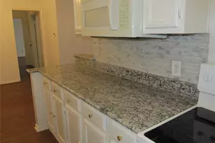 9600 Royal Ln, Dallas, TX 75243 - Photo 15