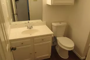 9600 Royal Ln, Dallas, TX 75243 - Photo 9