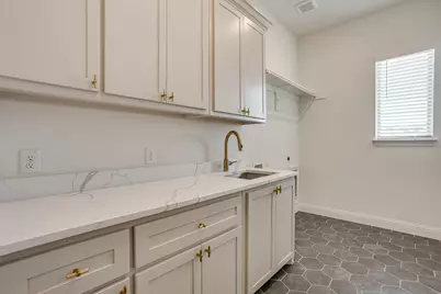 608 Tay Tay Way, Springtown, TX 76082 - Photo 31