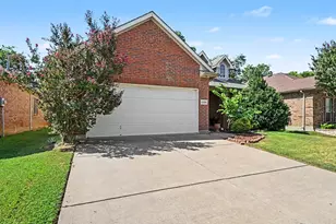 2204 Priscella Dr, Fort Worth, TX 76131 - Photo 3