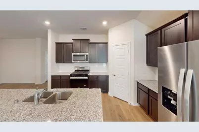 3920 Glastonbury Road, McKinney, TX 75071 - Photo 5