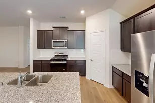 3920 Glastonbury Rd, McKinney, TX 75071 - Photo 5
