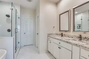 2723 Pike Dr, Lancaster, TX 75134 - Photo 17