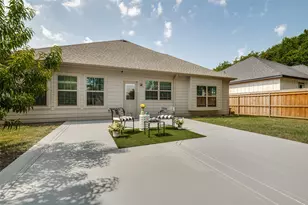 2723 Pike Dr, Lancaster, TX 75134 - Photo 25