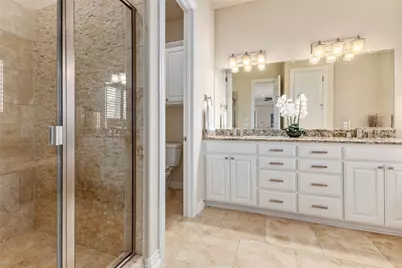 2811 Hood Street #E, Dallas, TX 75219 - Photo 15