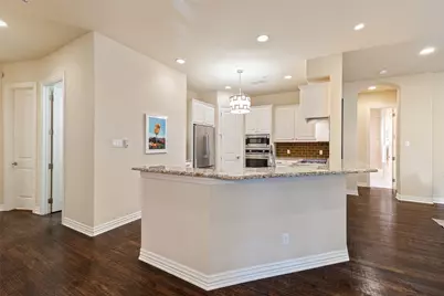 2811 Hood Street #E, Dallas, TX 75219 - Photo 7