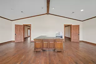 6401 Rock Creek Rd, Waco, TX 76708 - Photo 11