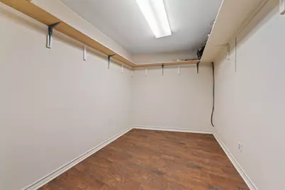 6401 Rock Creek Road, Waco, TX 76708 - Photo 15