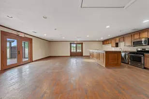 6401 Rock Creek Rd, Waco, TX 76708 - Photo 21