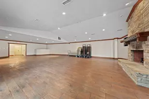 6401 Rock Creek Rd, Waco, TX 76708 - Photo 9