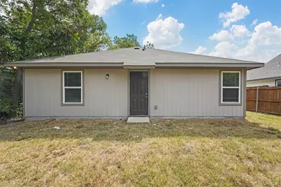 2208 Sayle Street, Greenville, TX 75401 - Photo 19