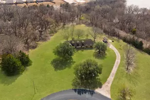 908 Hurricane Creek Cir, Anna, TX 75409 - Photo 11
