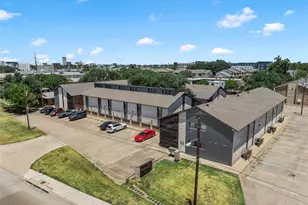 1348 S 12th St, Waco, TX 76706 - Photo 23