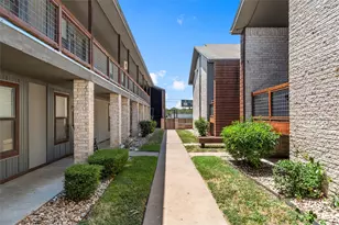 1348 S 12th St, Waco, TX 76706 - Photo 21