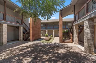 1348 S 12th St, Waco, TX 76706 - Photo 19