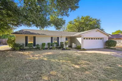 1215 Cindy Lane, Cleburne, TX 76033 - Photo 3