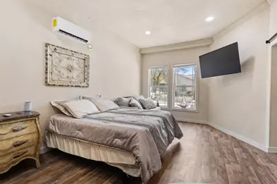 314 N Harding Street, Fort Worth, TX 76102 - Photo 9