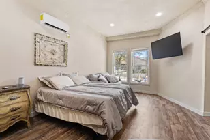 314 N Harding St, Fort Worth, TX 76102 - Photo 9