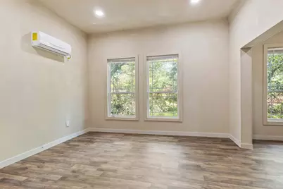 314 N Harding Street, Fort Worth, TX 76102 - Photo 11