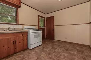 3103 Poplar St, Greenville, TX 75402 - Photo 11