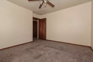 3103 Poplar St, Greenville, TX 75402 - Photo 17
