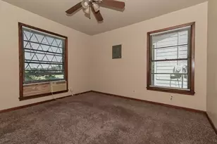3103 Poplar St, Greenville, TX 75402 - Photo 13