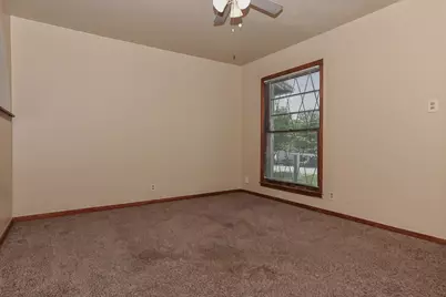 3103 Poplar Street, Greenville, TX 75402 - Photo 5