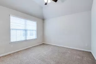 813 Warwick Blvd, Lewisville, TX 75056 - Photo 19