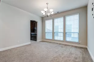 813 Warwick Blvd, Lewisville, TX 75056 - Photo 11
