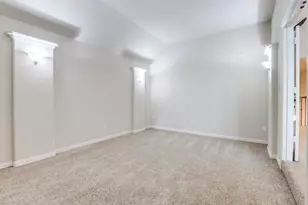 813 Warwick Blvd, Lewisville, TX 75056 - Photo 23