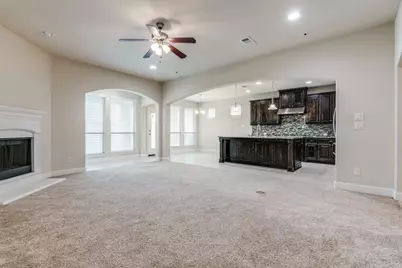 813 Warwick Boulevard, Lewisville, TX 75056 - Photo 7