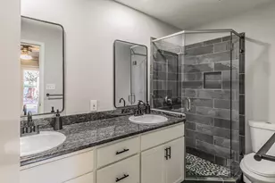 2109 Friar Tuck Dr, Arlington, TX 76013 - Photo 15