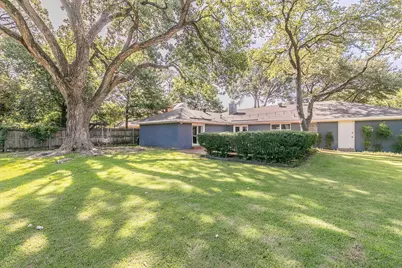 2109 Friar Tuck Drive, Arlington, TX 76013 - Photo 17