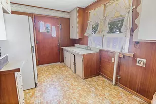 717 E First St, Hughes Springs, TX 75656 - Photo 29