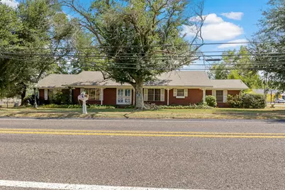717 E First Street, Hughes Springs, TX 75656 - Photo 1